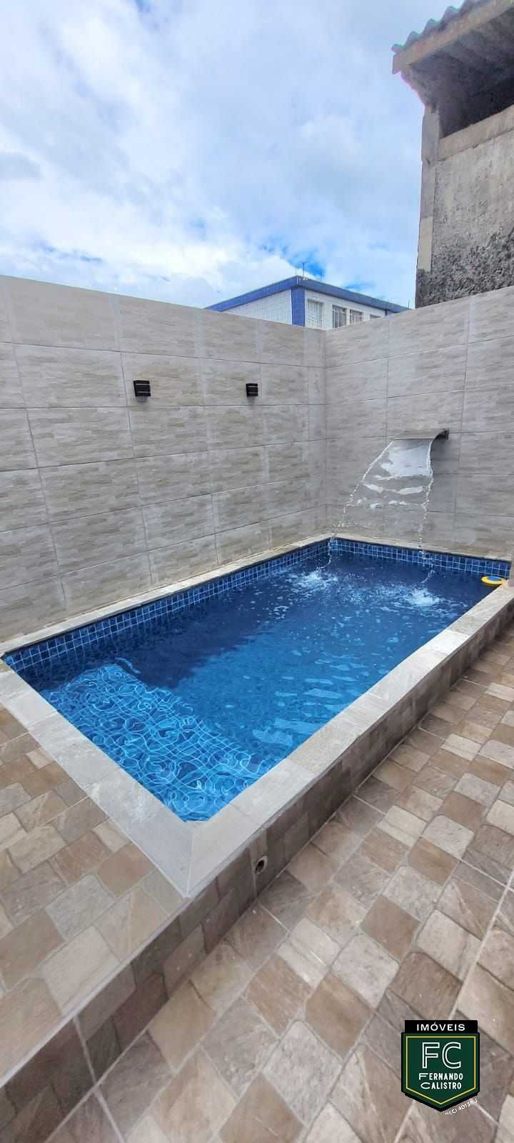 Casa Nova Moderna com Piscina e Área Gourmet a 500m da Praia