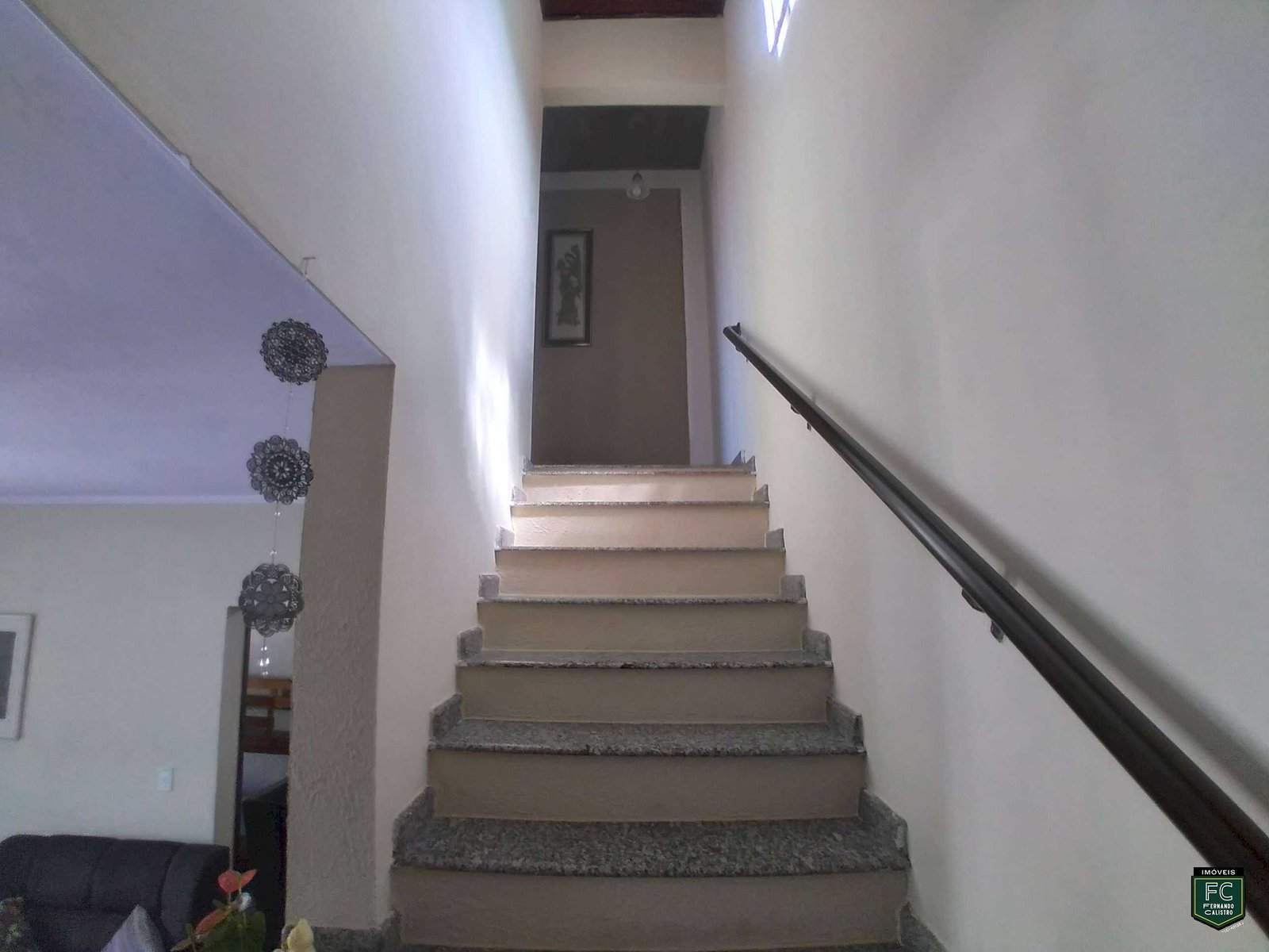 9b54eac8fef6bde512117aeddf18ea1f.jpg