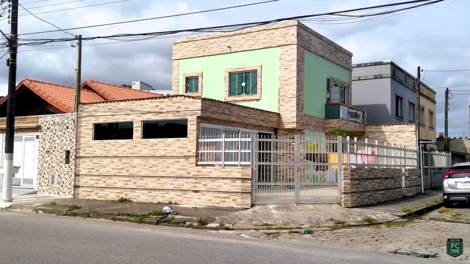 SOBRADO 2 QUARTOS SACADA Á GOURMET VISTA MAR V CRUZ MONGAGUA