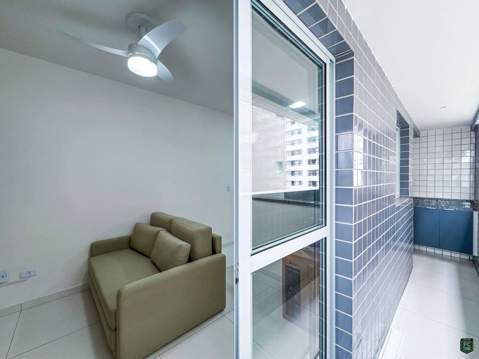 Apto 1 Dorm Mobiliado com Varanda Gourmet no Canto do Forte